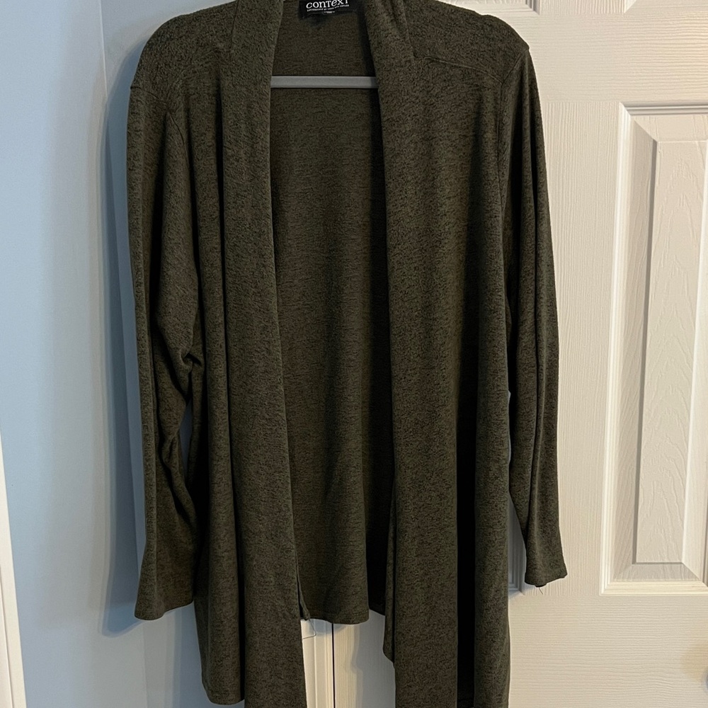 Context Lightweight Open-Front Cardigan in Olive